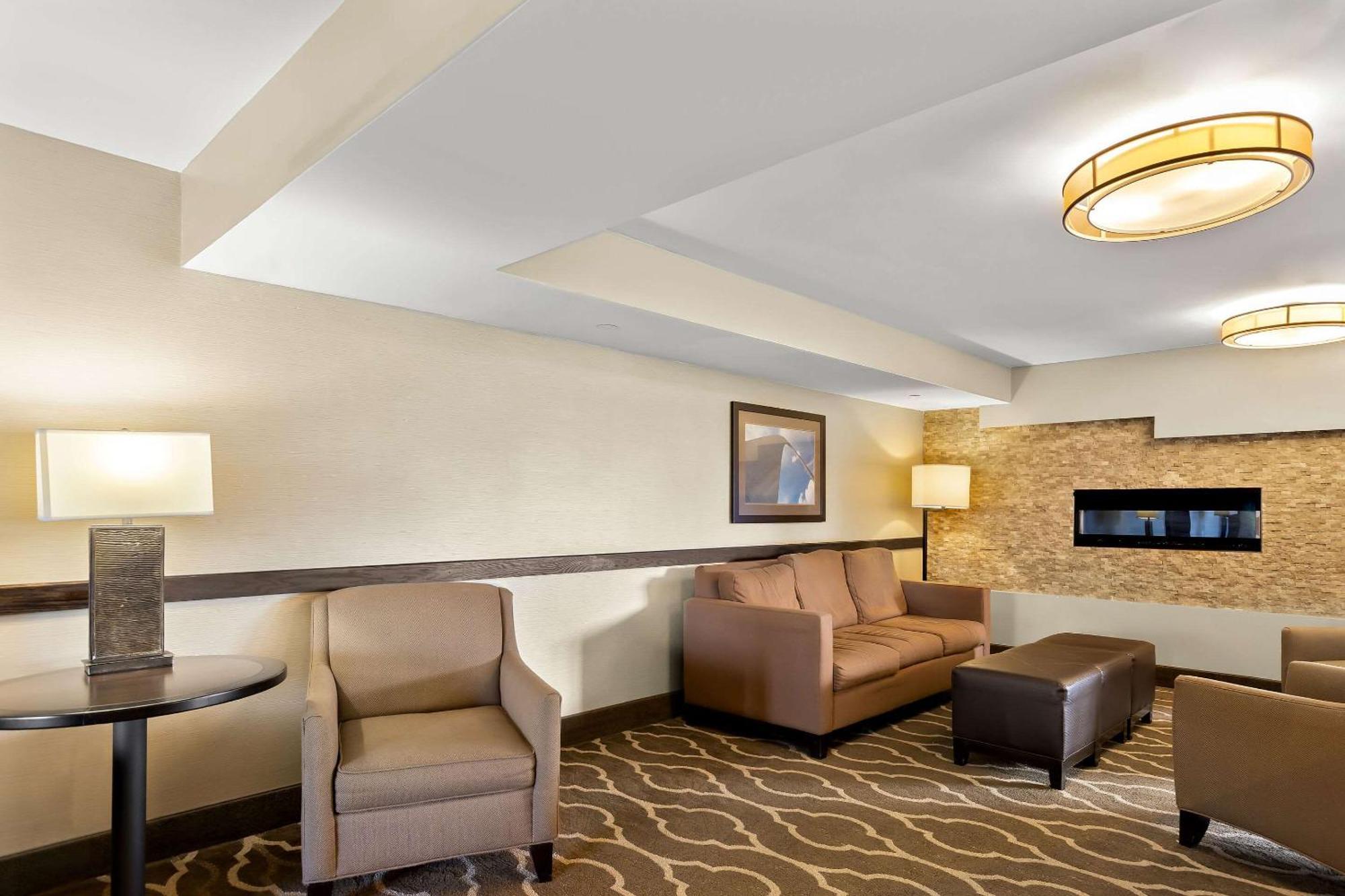 Comfort Inn St Louis - Westport Event Center Maryland Heights Eksteriør bilde